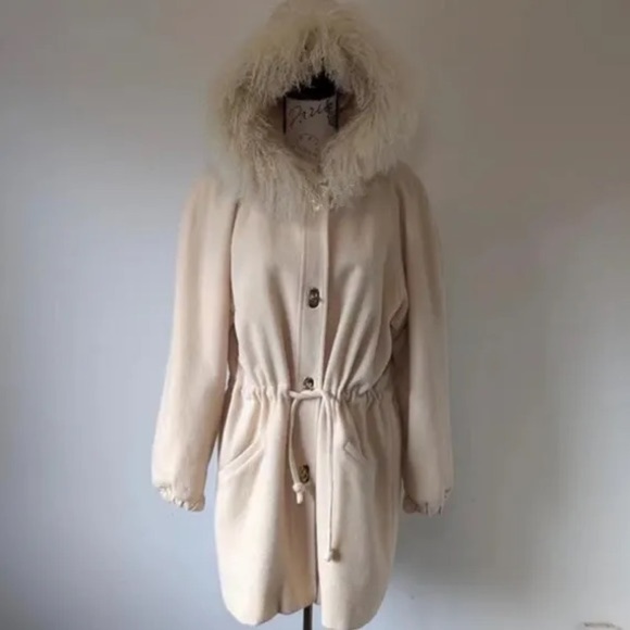 Vintage Emblem Pure Virgin Wool Coat with sheep fur Hood/ cozy girl/ ski lodge - Picture 2 of 8